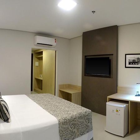 Hotel Tryp By Wyndham Manaus Esterno foto