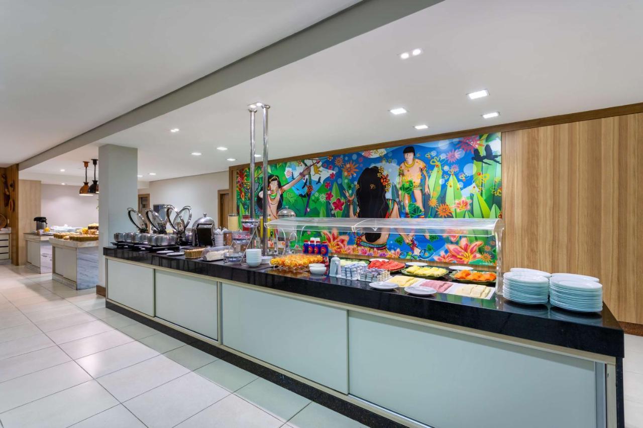 Hotel Tryp By Wyndham Manaus Esterno foto