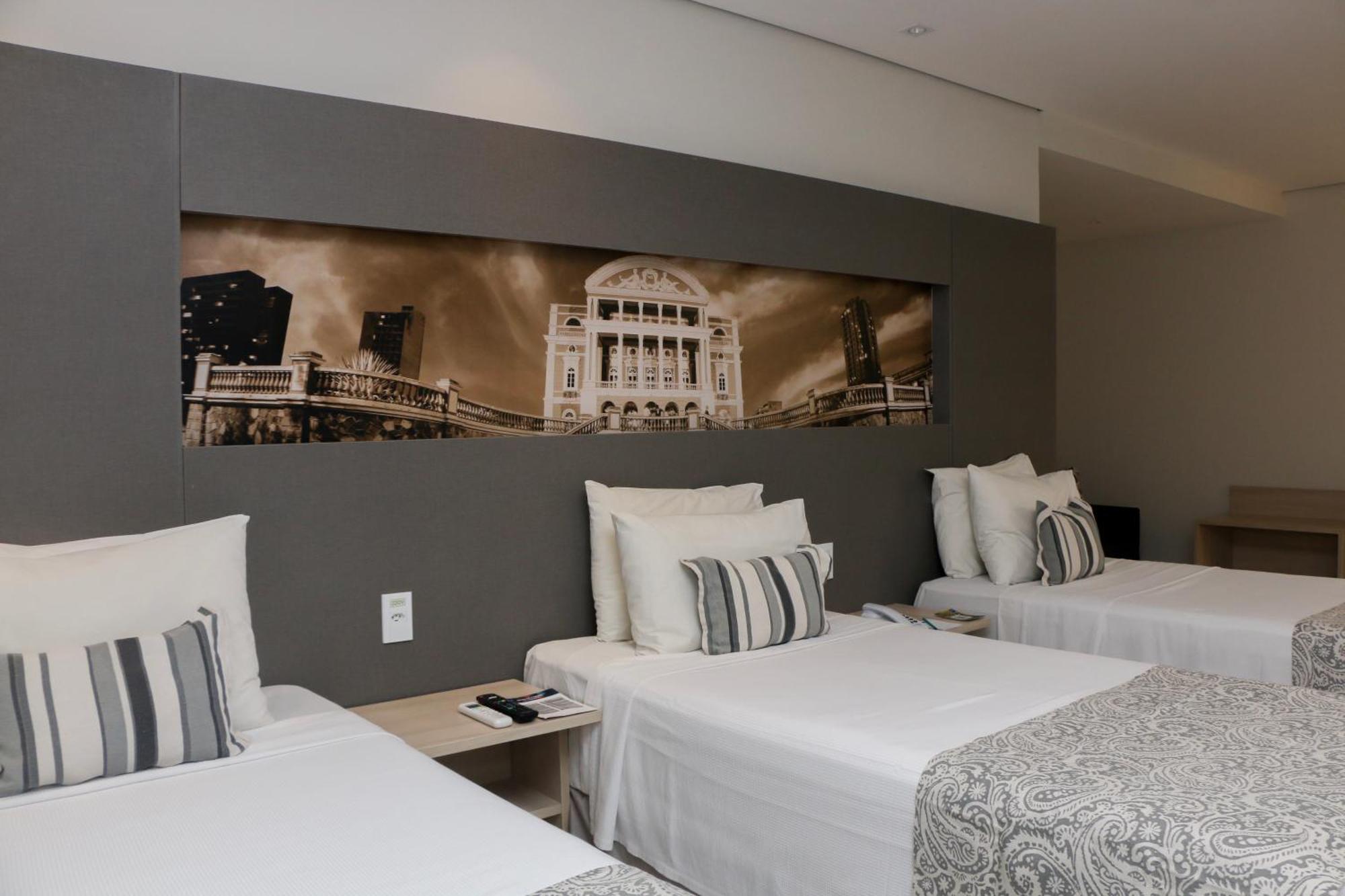 Hotel Tryp By Wyndham Manaus Esterno foto